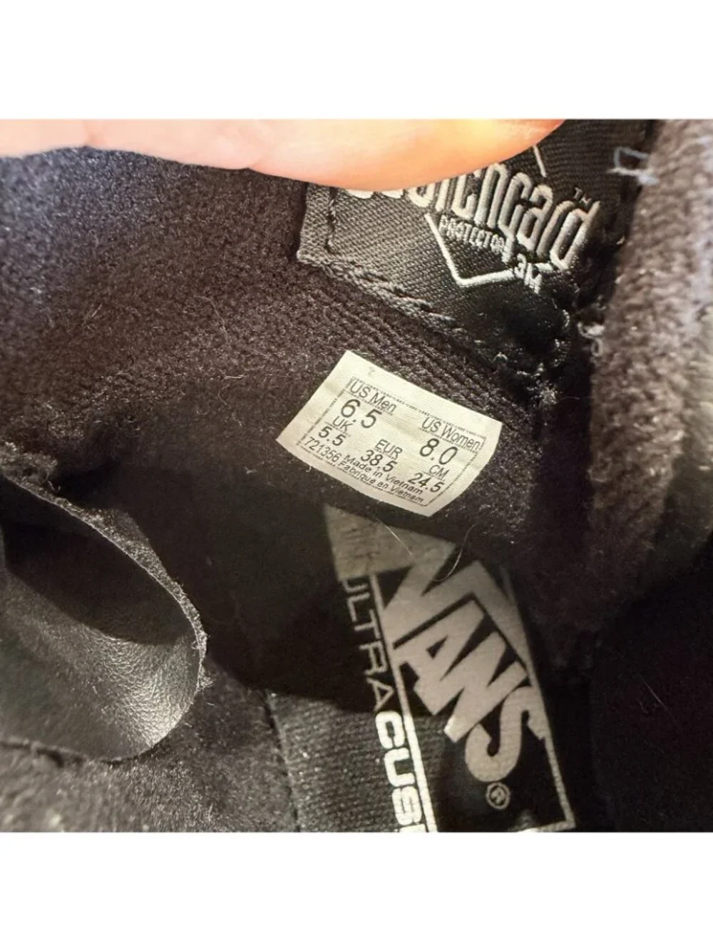 Vans please check